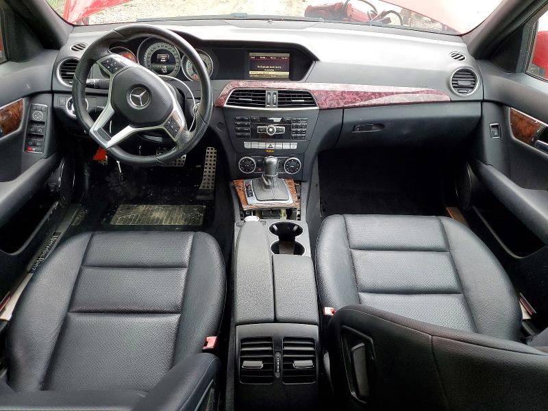 2014 Mercedes-benz C მანქანა იყიდება აუქციონზე, vin: WDDGF4HB3EA947163, აუქციონის ნომერი: 65225186