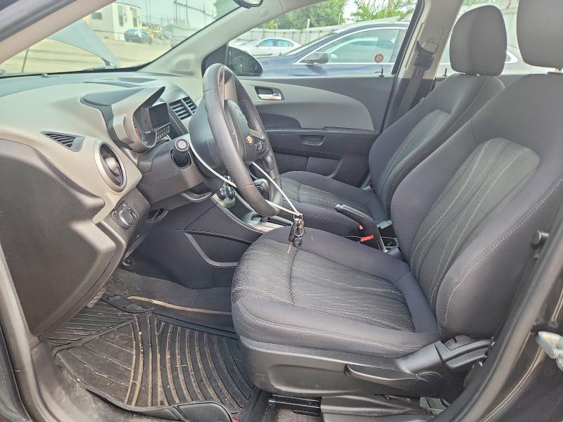 63996976 :رقم المزاد ، 1G1JC5SH0F4111315 vin ، 2015 Chevrolet Sonic مزاد بيع