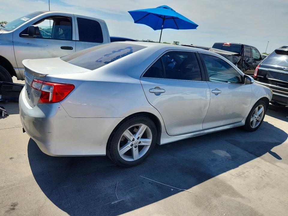2014 Toyota Camry მანქანა იყიდება აუქციონზე, vin: 4T1BF1FK4EU823659, აუქციონის ნომერი: 66790046