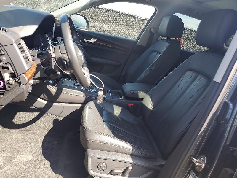 65803556 :رقم المزاد ، WA1CNAFY2J2102093 vin ، 2018 Audi Q5 مزاد بيع