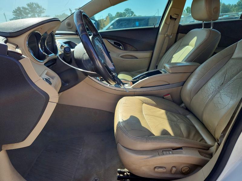 65256326 :رقم المزاد ، 1G4GC5EC8BF216700 vin ، 2011 Buick Lacrosse مزاد بيع