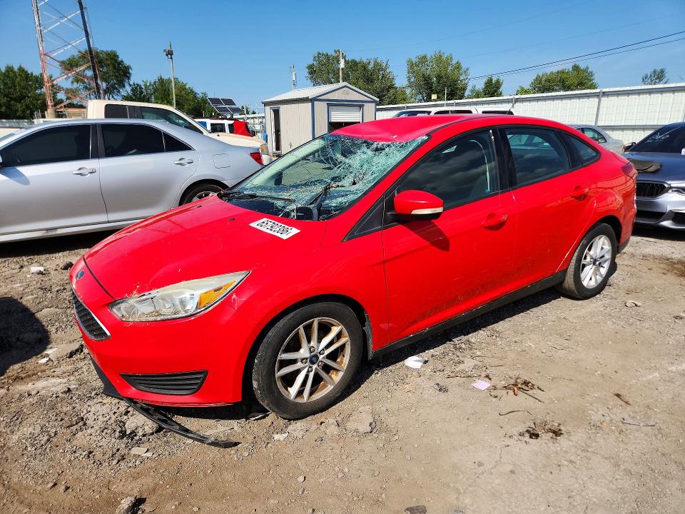 Продажа на аукционе авто 2015 Ford Focus, vin: 1FADP3F24FL228913, номер лота: 65792386