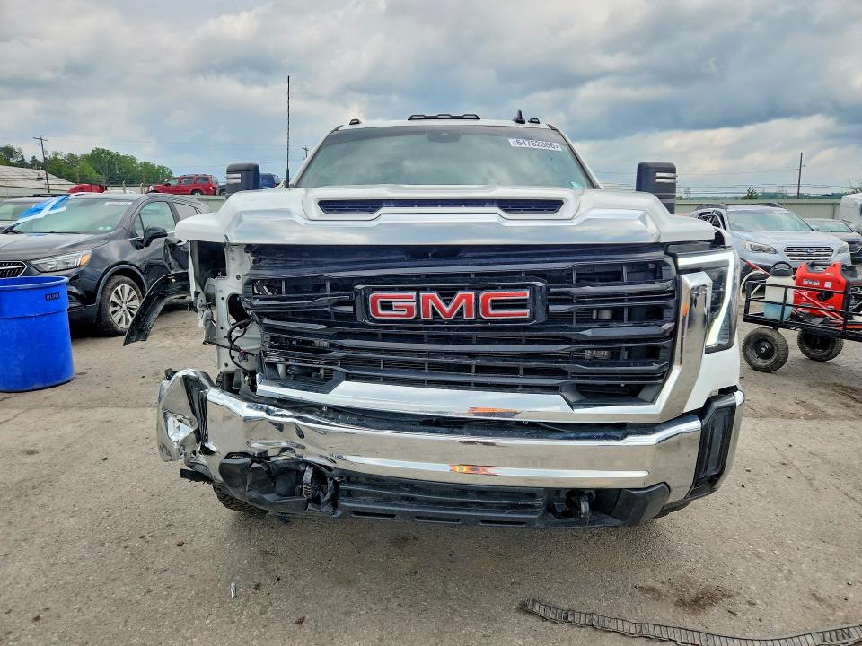 64752866 :رقم المزاد ، 1GT49LEY6RF403885 vin ، 2024 Gmc Sierra مزاد بيع
