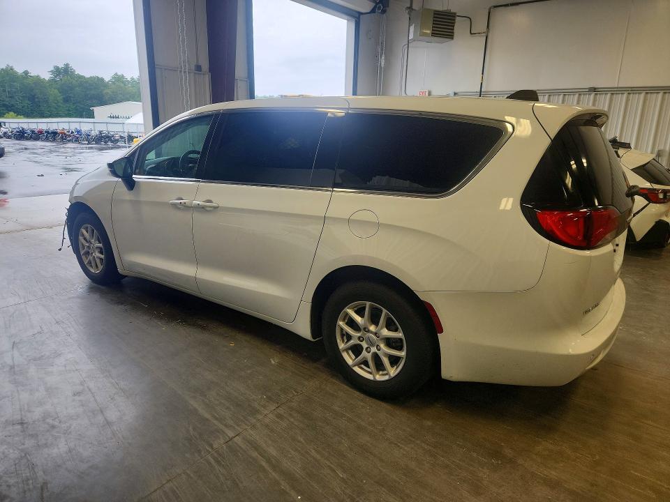 62608176 :رقم المزاد ، 2C4RC1CG7RR190931 vin ، 2024 Chrysler Voyager مزاد بيع