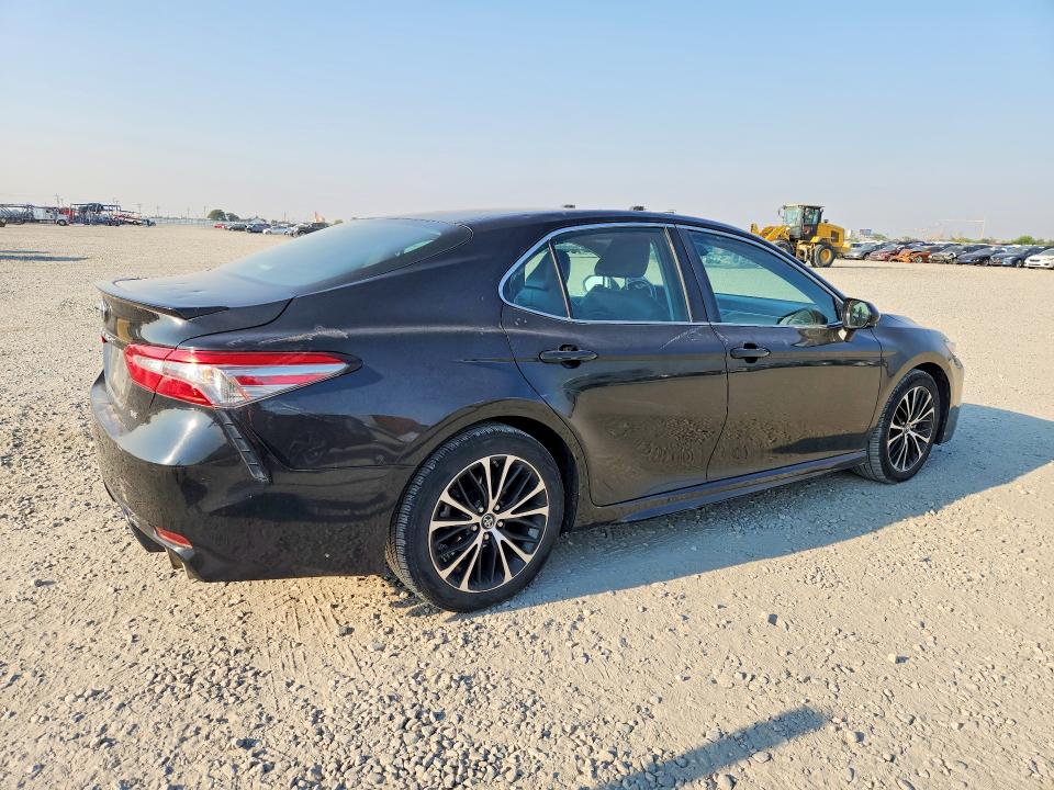 Aukcja sprzedaży 2018 Toyota Camry, vin: 4T1B11HK9JU084570, numer aukcji: 64228906