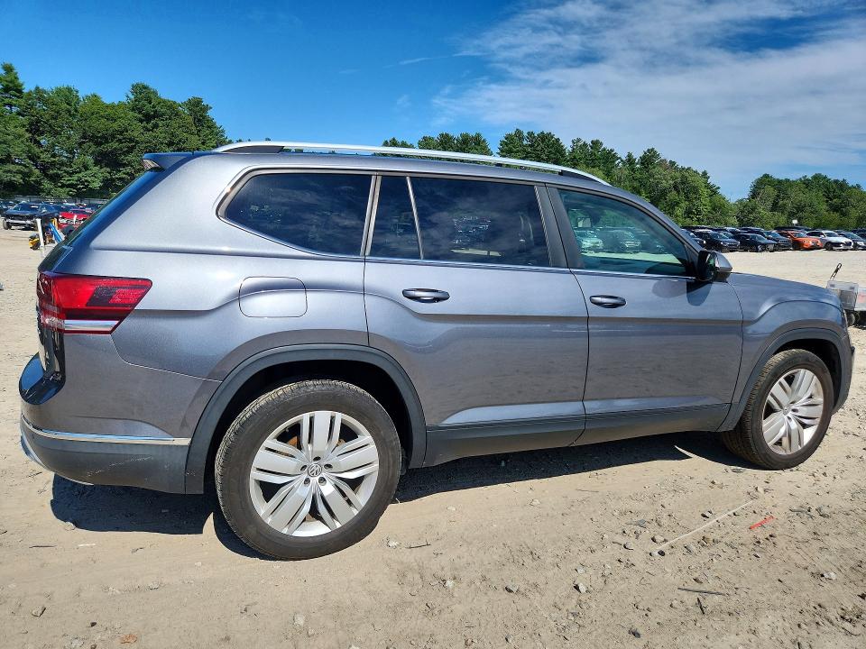 Продажа на аукционе авто 2018 Volkswagen Atlas, vin: 1V2KR2CAXJC570889, номер лота: 62101106