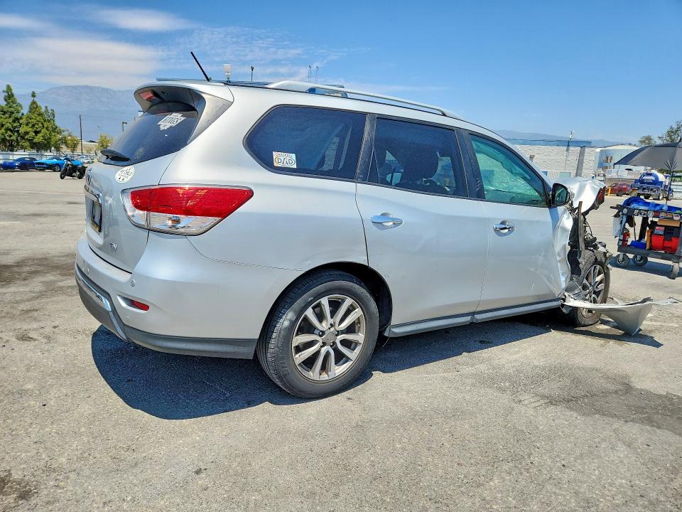 Продаж на аукціоні авто 2016 Nissan Pathfinder, vin: 5N1AR2MN8GC600247, номер лоту: 64290366
