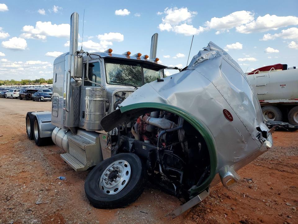 2021 Peterbilt 389 მანქანა იყიდება აუქციონზე, vin: 1XPXD49X1MD765063, აუქციონის ნომერი: 62054046