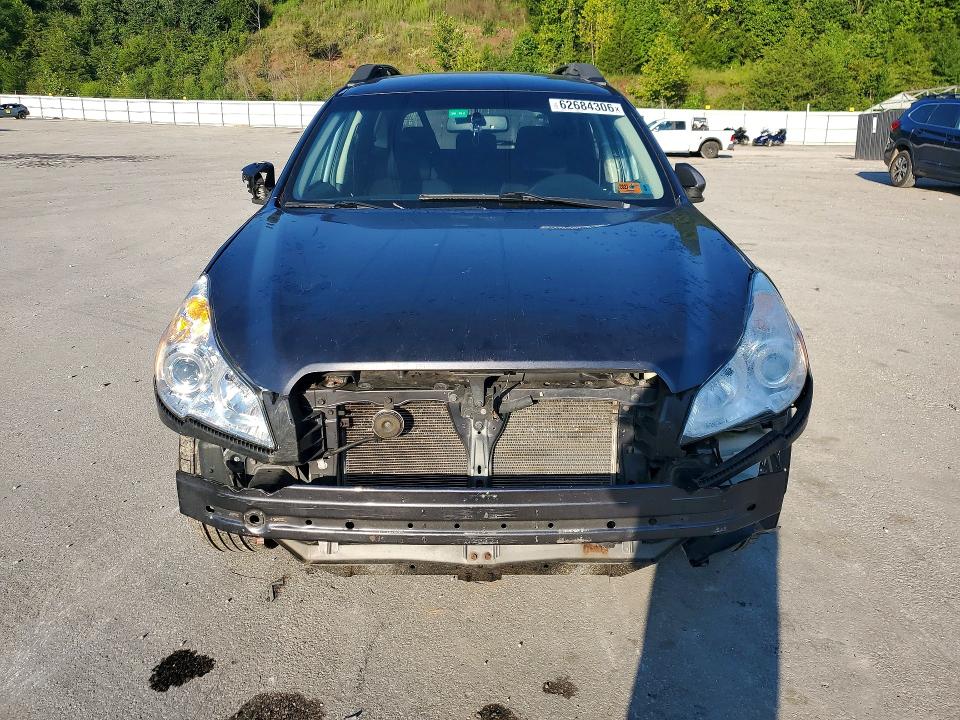 62684306 :رقم المزاد ، 4S4BRBCC7B3403924 vin ، 2011 Subaru Outback مزاد بيع