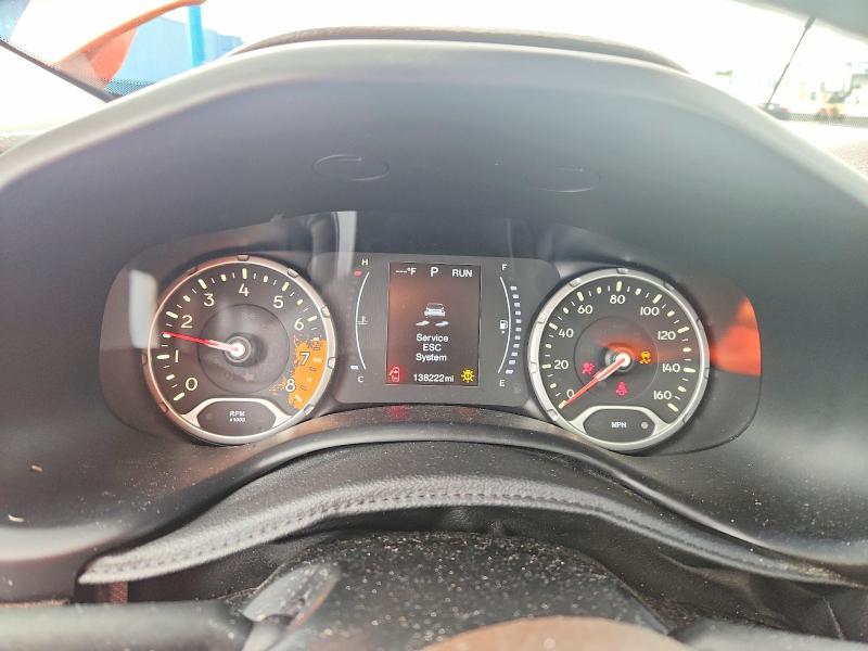2017 Jeep Renegade მანქანა იყიდება აუქციონზე, vin: ZACCJABB5HPF50475, აუქციონის ნომერი: 63590136