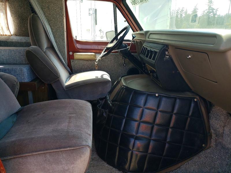 64821766 :رقم المزاد ، B35BF7X054514 vin ، 1977 Dodge B30 مزاد بيع