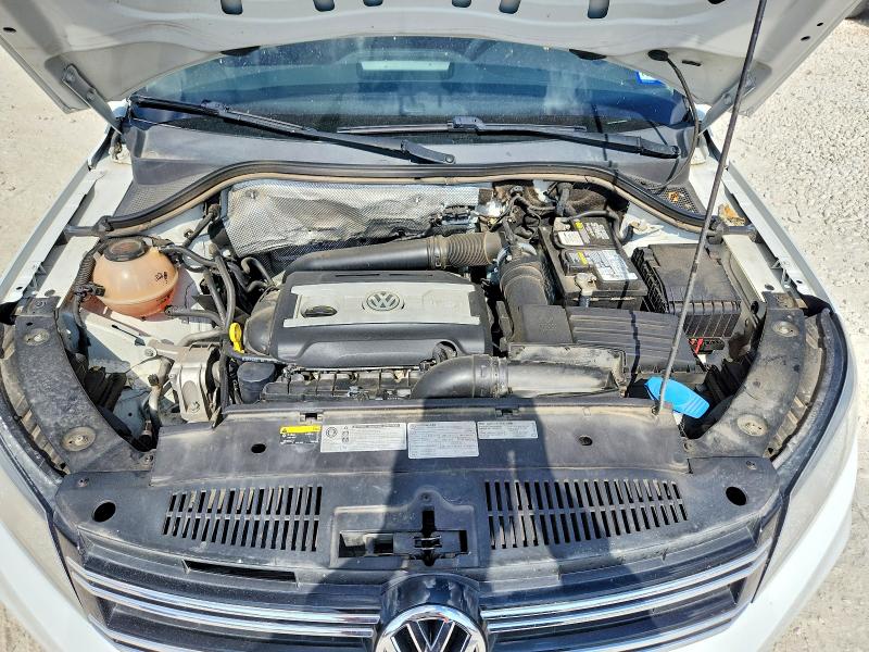 Продаж на аукціоні авто 2018 Volkswagen Tiguan Limited, vin: WVGAV7AX4JK005231, номер лоту: 63374866