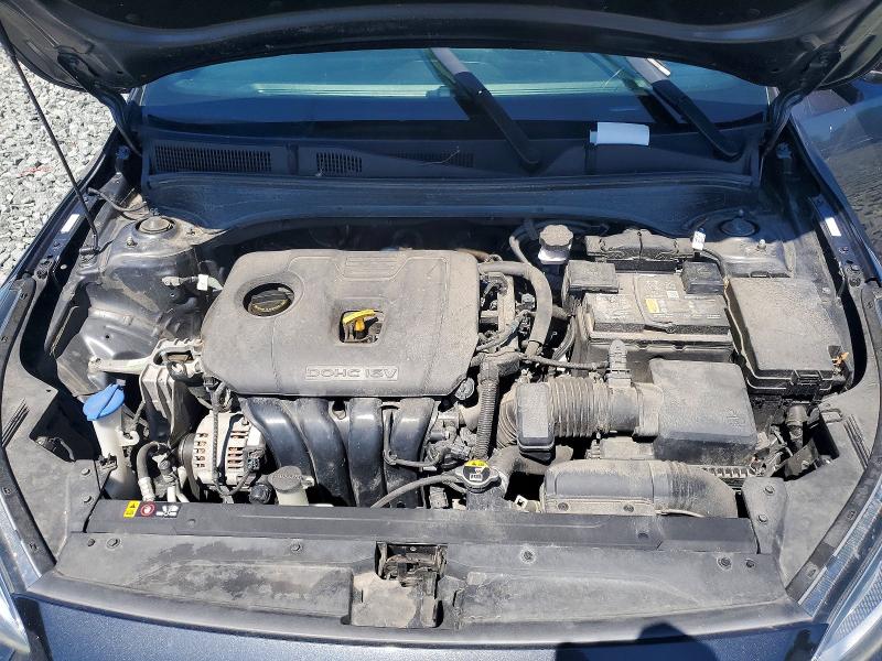 63726736 :رقم المزاد ، 3KPF34AD5ME410364 vin ، 2021 Kia Forte مزاد بيع