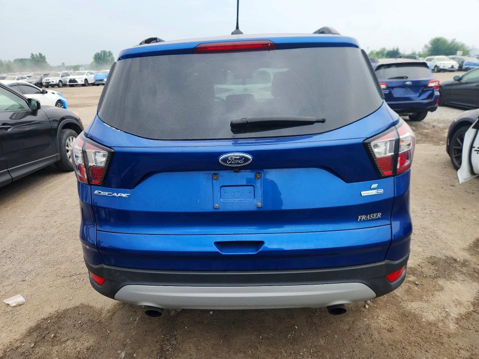 63699946 :رقم المزاد ، 1FMCU9GD4JUA01107 vin ، 2018 Ford Escape مزاد بيع