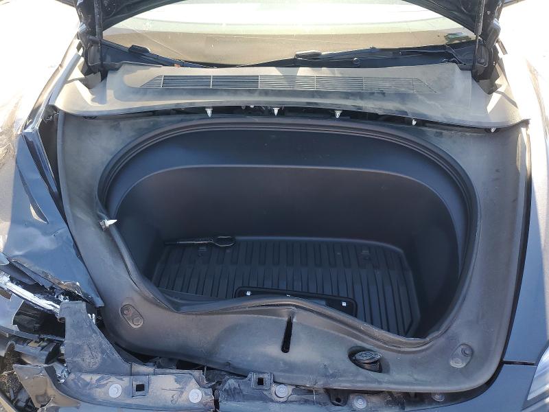 63808896 :رقم المزاد ، 5YJ3E1EA4SF995103 vin ، 2025 Tesla Model 3 مزاد بيع