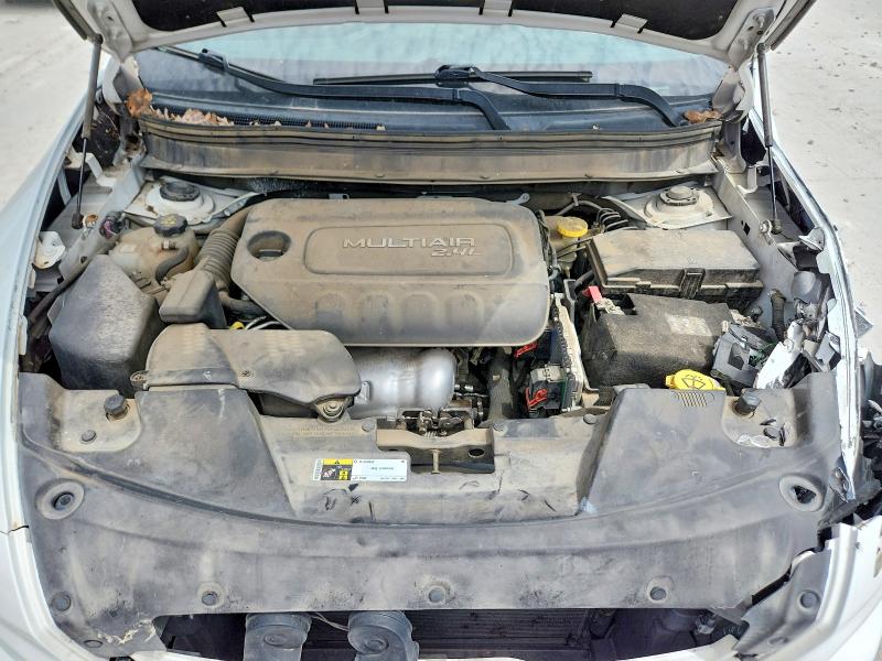 66230596 :رقم المزاد ، 1C4PJLCB8FW642577 vin ، 2015 Jeep Cherokee مزاد بيع