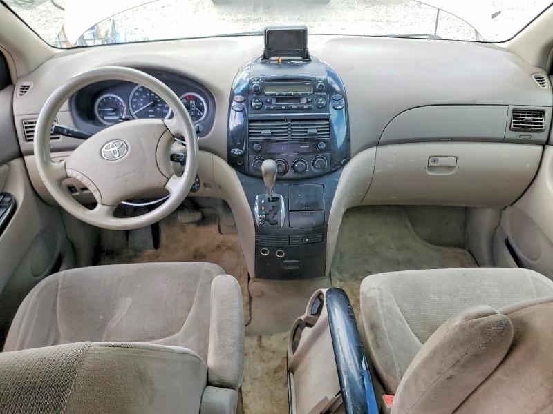 2004 Toyota Sienna მანქანა იყიდება აუქციონზე, vin: 5TDZA23C64S208022, აუქციონის ნომერი: 66992906