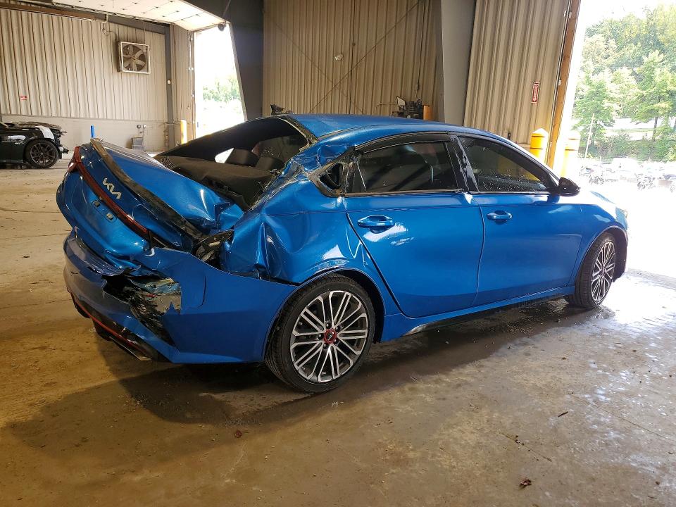 2022 Kia Forte მანქანა იყიდება აუქციონზე, vin: 3KPF44AC7NE495746, აუქციონის ნომერი: 66882926