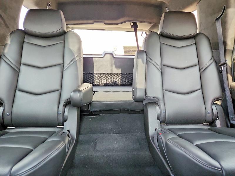 2018 Cadillac Escalade მანქანა იყიდება აუქციონზე, vin: 1GYS4DKJ8JR338229, აუქციონის ნომერი: 64834066