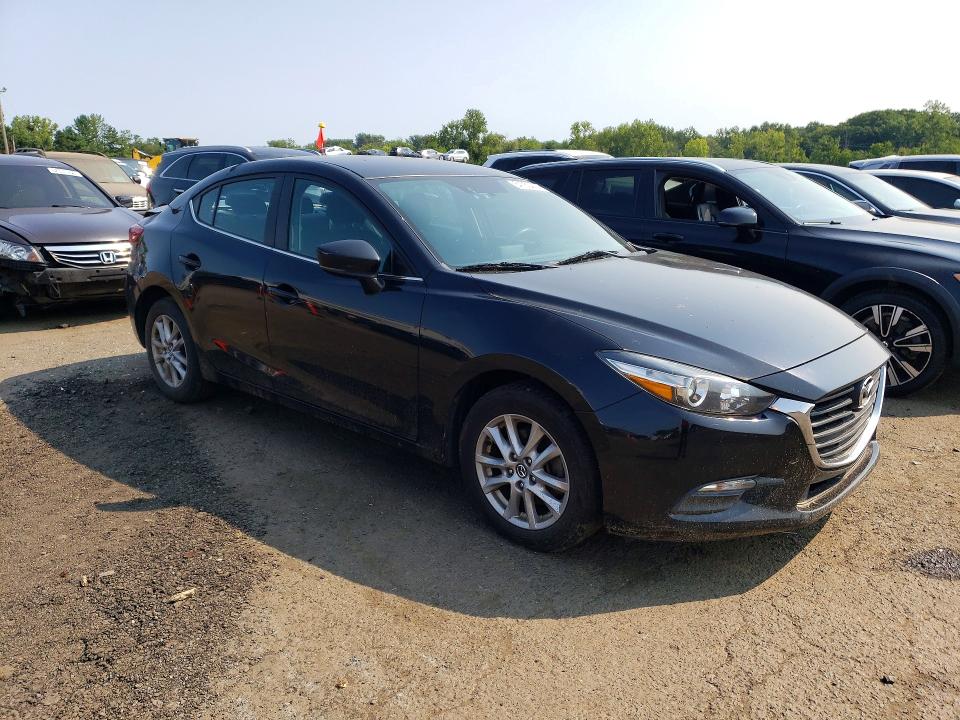 64763446 :رقم المزاد ، 3MZBN1U7XHM138044 vin ، 2017 Mazda 3 مزاد بيع