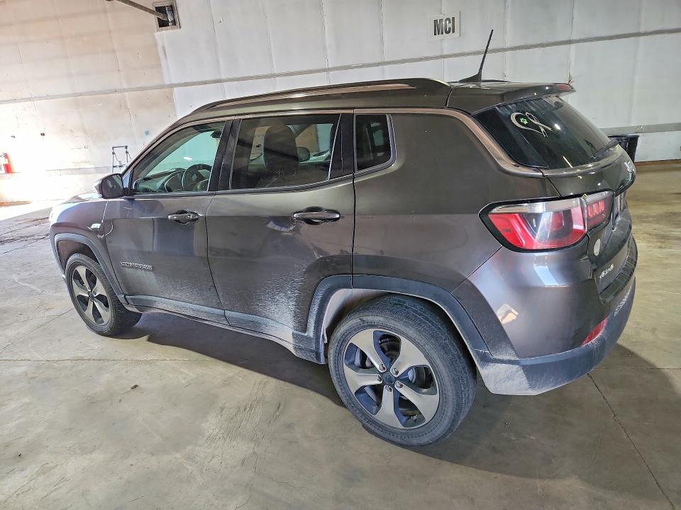 65449626 :رقم المزاد ، 3C4NJDCB6LT185427 vin ، 2020 Jeep Compass مزاد بيع