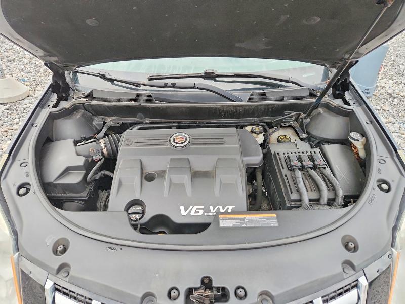 64552756 :رقم المزاد ، 3GYFNBE39FS575462 vin ، 2015 Cadillac Srx مزاد بيع