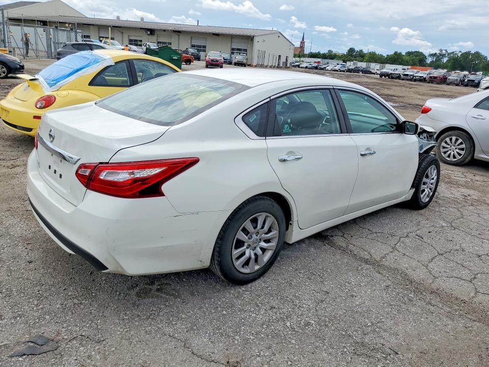65280306 :رقم المزاد ، 1N4AL3AP2HN332650 vin ، 2017 Nissan Altima مزاد بيع