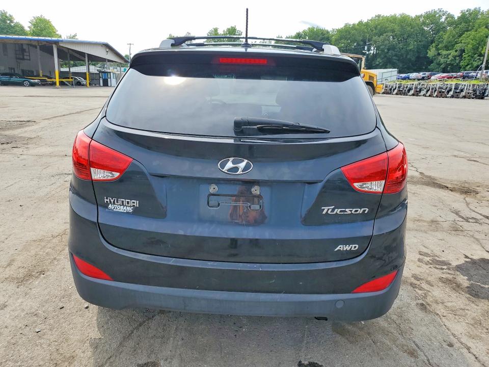 2013 Hyundai Tucson მანქანა იყიდება აუქციონზე, vin: KM8JUCAC2DU584057, აუქციონის ნომერი: 65191146