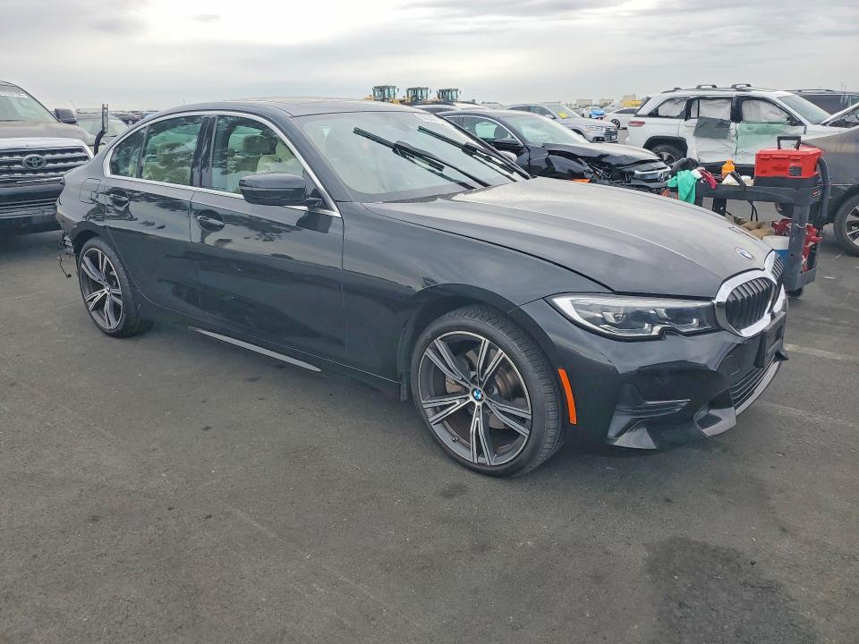 66986156 :رقم المزاد ، 3MW5R1J03M8C09550 vin ، 2021 Bmw 330i مزاد بيع