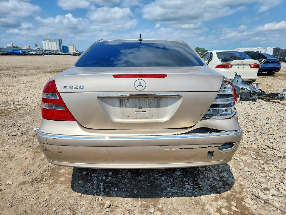 Продажа на аукционе авто 2003 Mercedes-benz E, vin: WDBUF65J43A342780, номер лота: 63195066