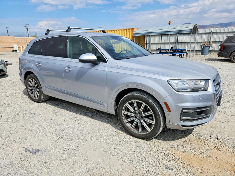 Продаж на аукціоні авто 2017 Audi Q7, vin: WA1LAAF78HD037199, номер лоту: 64467326