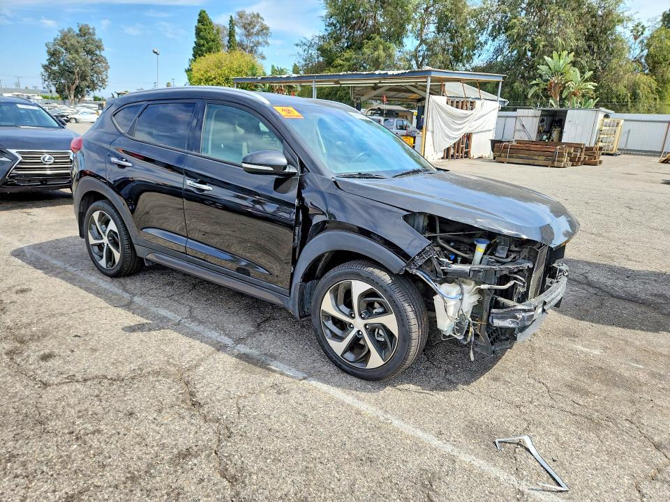 2016 Hyundai Tucson მანქანა იყიდება აუქციონზე, vin: KM8J33A23GU165066, აუქციონის ნომერი: 66815286