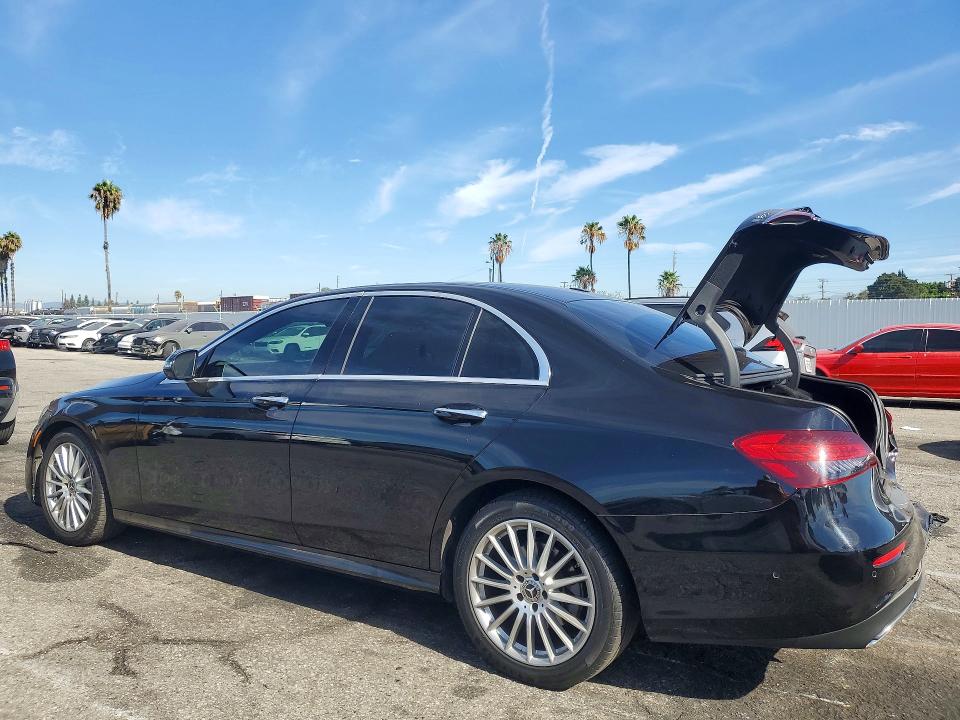 65559116 :رقم المزاد ، W1KZF8DBXPB173884 vin ، 2023 Mercedes-benz E مزاد بيع