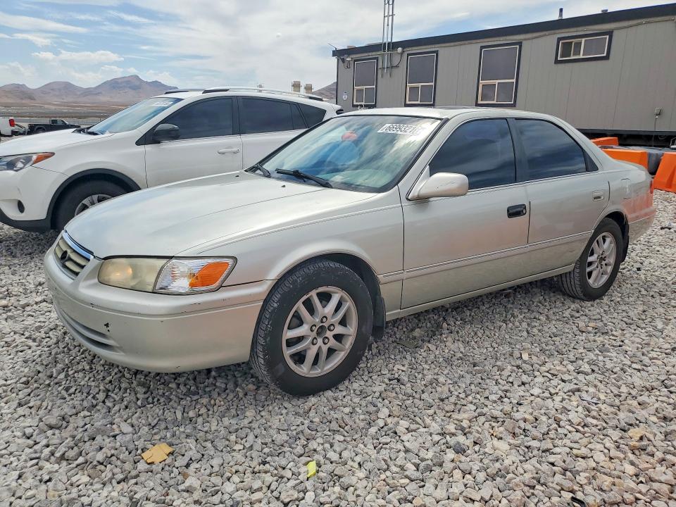 2000 Toyota Camry მანქანა იყიდება აუქციონზე, vin: 4T1BF28K1YU111035, აუქციონის ნომერი: 66993216