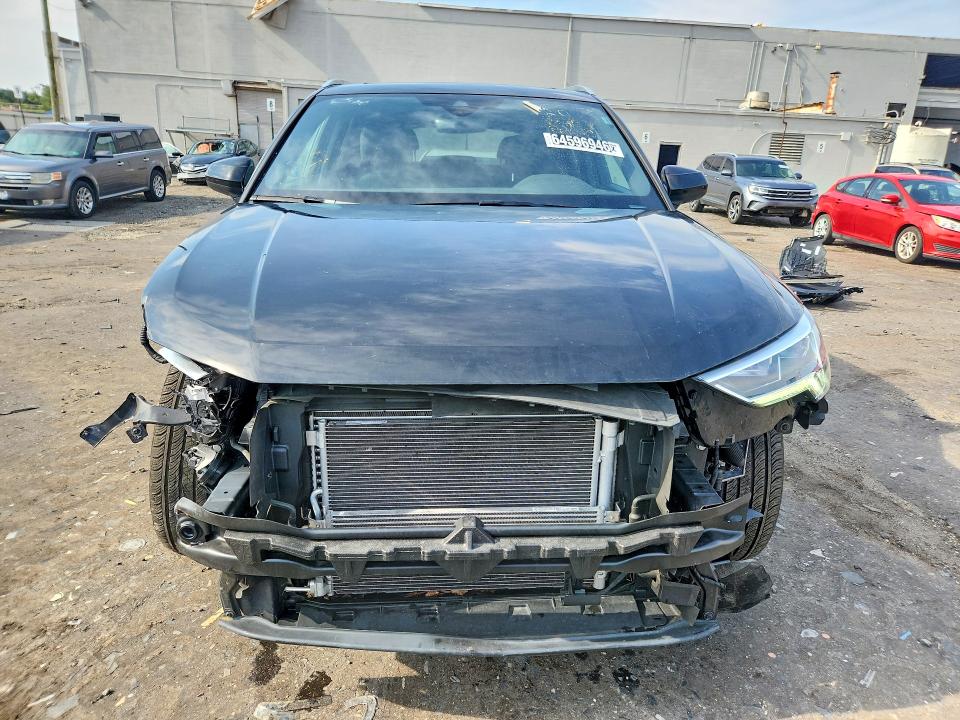 64596946 :رقم المزاد ، WA1DECF30S1048000 vin ، 2025 Audi Q3 مزاد بيع