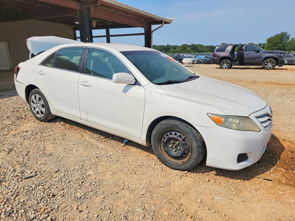 66657496 :رقم المزاد ، 4T1BF3EK3AU520797 vin ، 2010 Toyota Camry مزاد بيع