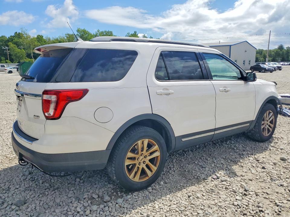 64091316 :رقم المزاد ، 1FM5K8D8XJGA91281 vin ، 2018 Ford Explorer مزاد بيع