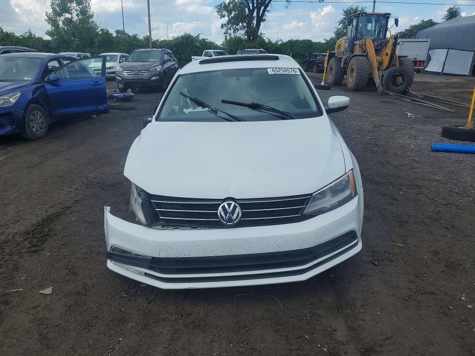 Продажа на аукционе авто 2015 Volkswagen Jetta, vin: 3VW2K7AJ3FM330186, номер лота: 65258576