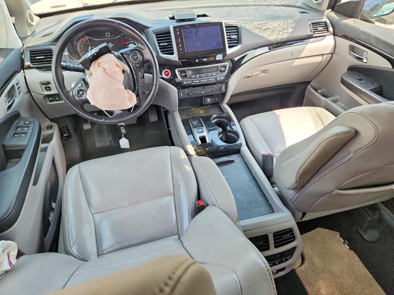 64030086 :رقم المزاد ، 5FNYF6H90HB081103 vin ، 2017 Honda Pilot مزاد بيع