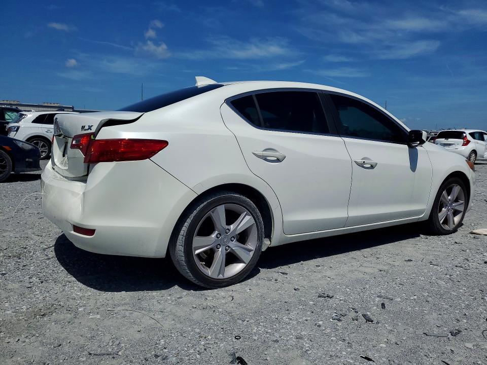 Продаж на аукціоні авто 2015 Acura Ilx, vin: 19VDE1F34FE000831, номер лоту: 64195856
