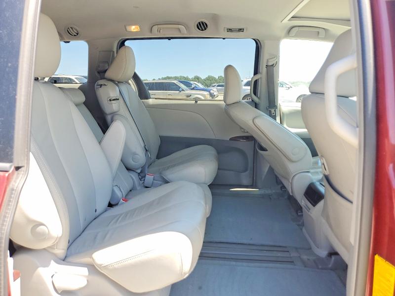65131656 :رقم المزاد ، 5TDYK3DC2ES505786 vin ، 2014 Toyota Sienna مزاد بيع