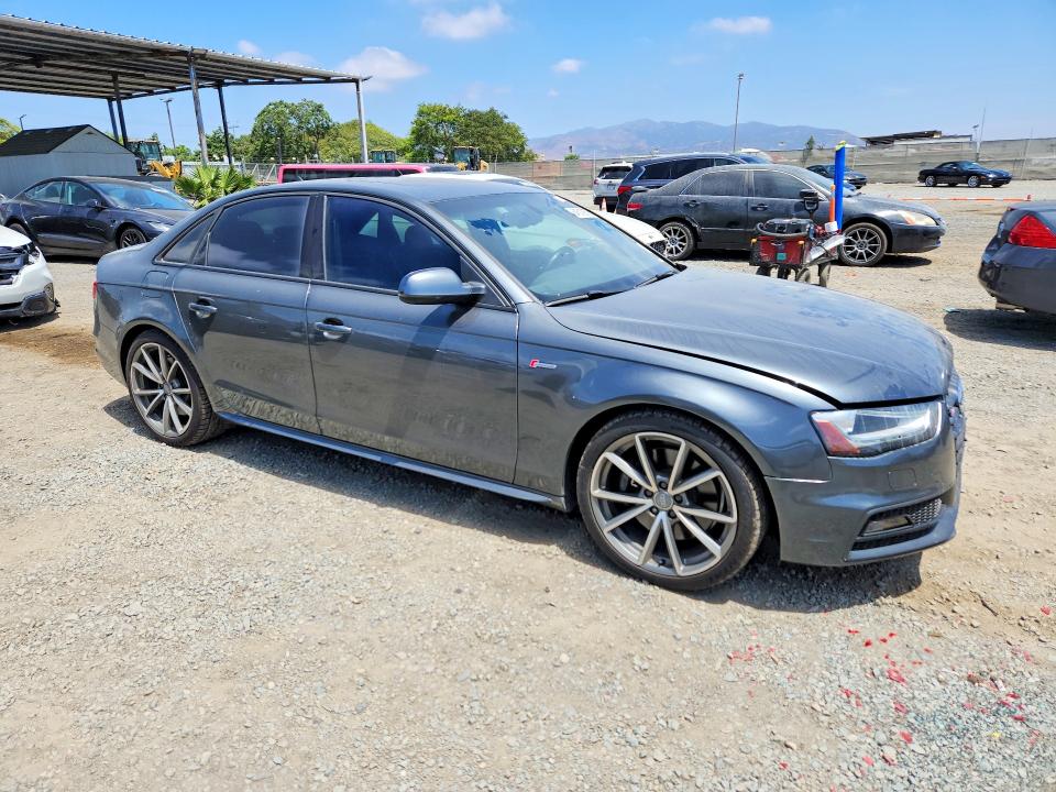 Продаж на аукціоні авто 2015 Audi S4, vin: WAUBGAFL1FA067492, номер лоту: 64512976