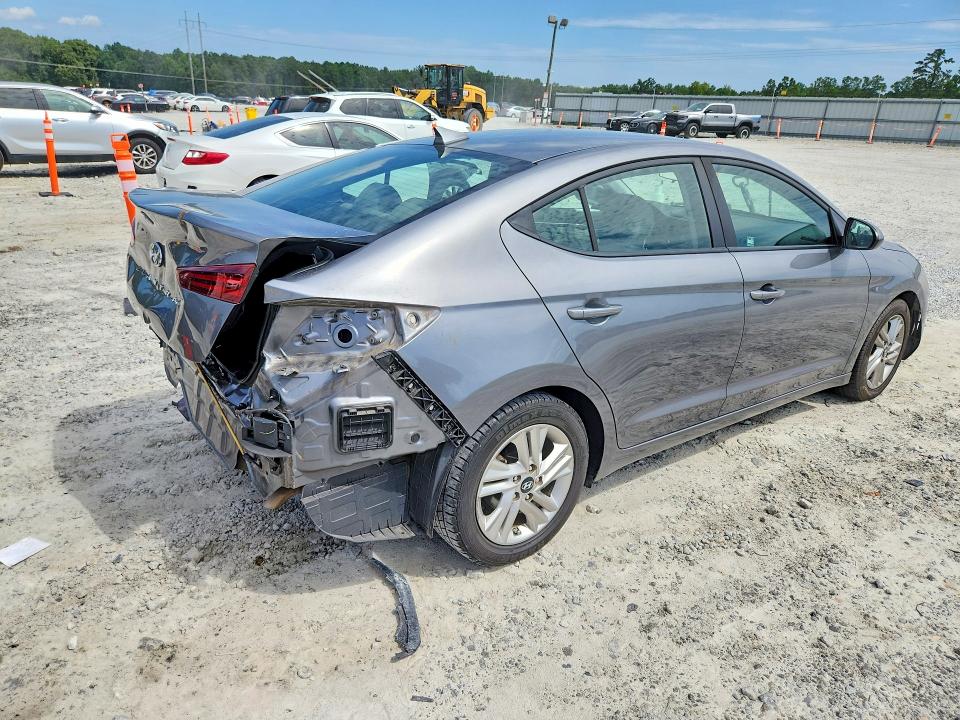 2019 Hyundai Elantra მანქანა იყიდება აუქციონზე, vin: 5NPD84LF8KH440040, აუქციონის ნომერი: 64449406