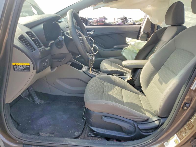 2015 Kia Forte მანქანა იყიდება აუქციონზე, vin: KNAFX4A63F5302844, აუქციონის ნომერი: 64374306