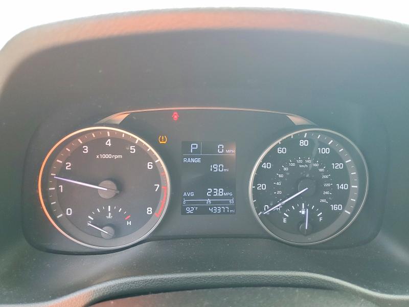 Продажа на аукционе авто 2018 Hyundai Elantra, vin: 5NPD74LF1JH378787, номер лота: 64010446