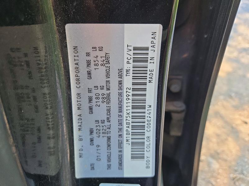 Продажа на аукционе авто 2019 Mazda 3, vin: JM1BPAB75K1119972, номер лота: 65258336