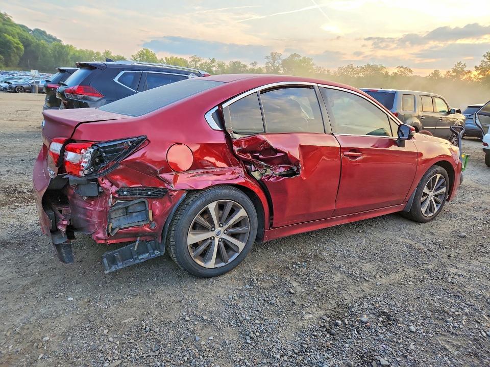 66392746 :رقم المزاد ، 4S3BNAN66F3052897 vin ، 2015 Subaru Legacy مزاد بيع