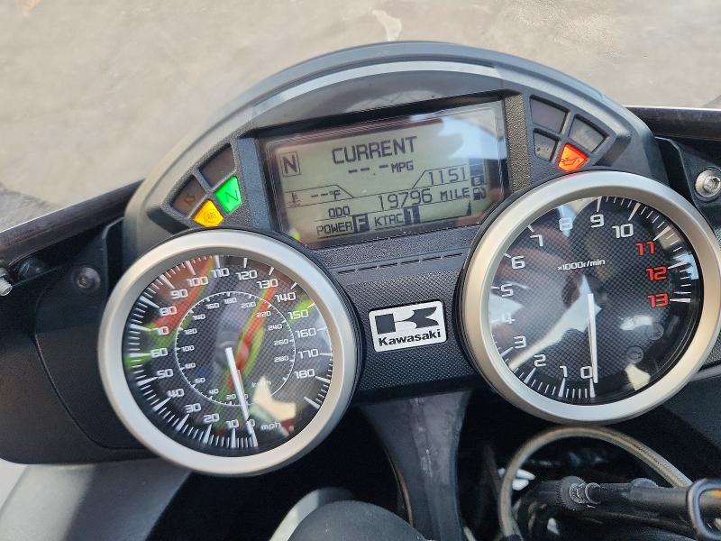 63360816 :رقم المزاد ، JKBZXNJ13JA005735 vin ، 2018 Kawasaki Zx1400 مزاد بيع