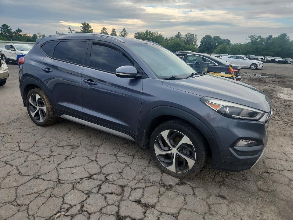66899446 :رقم المزاد ، KM8J3CA22HU265032 vin ، 2017 Hyundai Tucson مزاد بيع