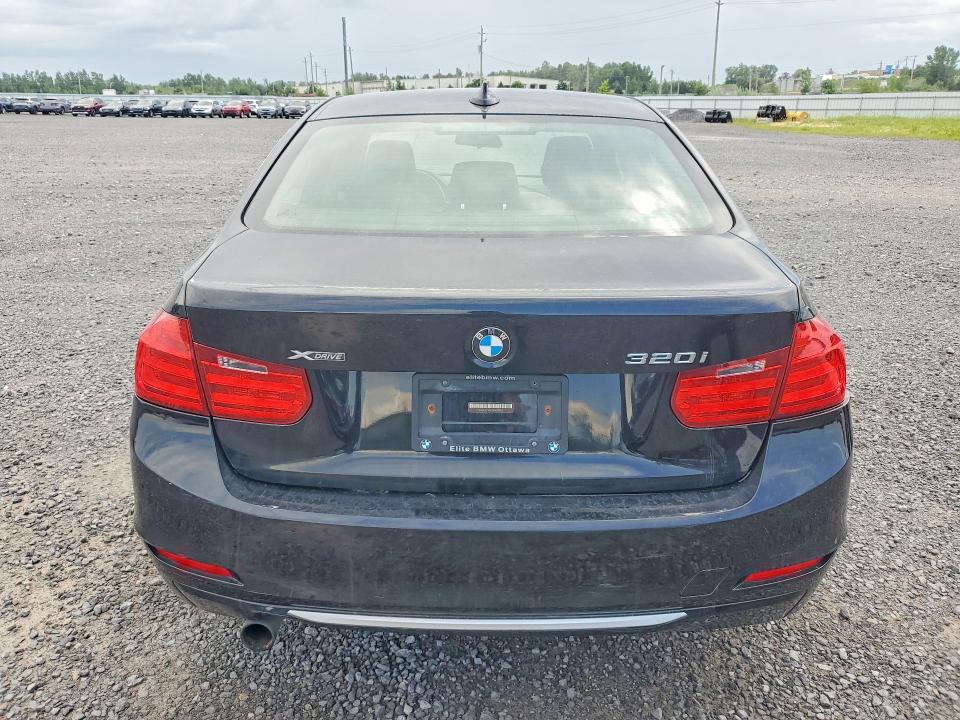 63410126 :رقم المزاد ، WBA3C3G52ENS70717 vin ، 2014 Bmw 320 مزاد بيع